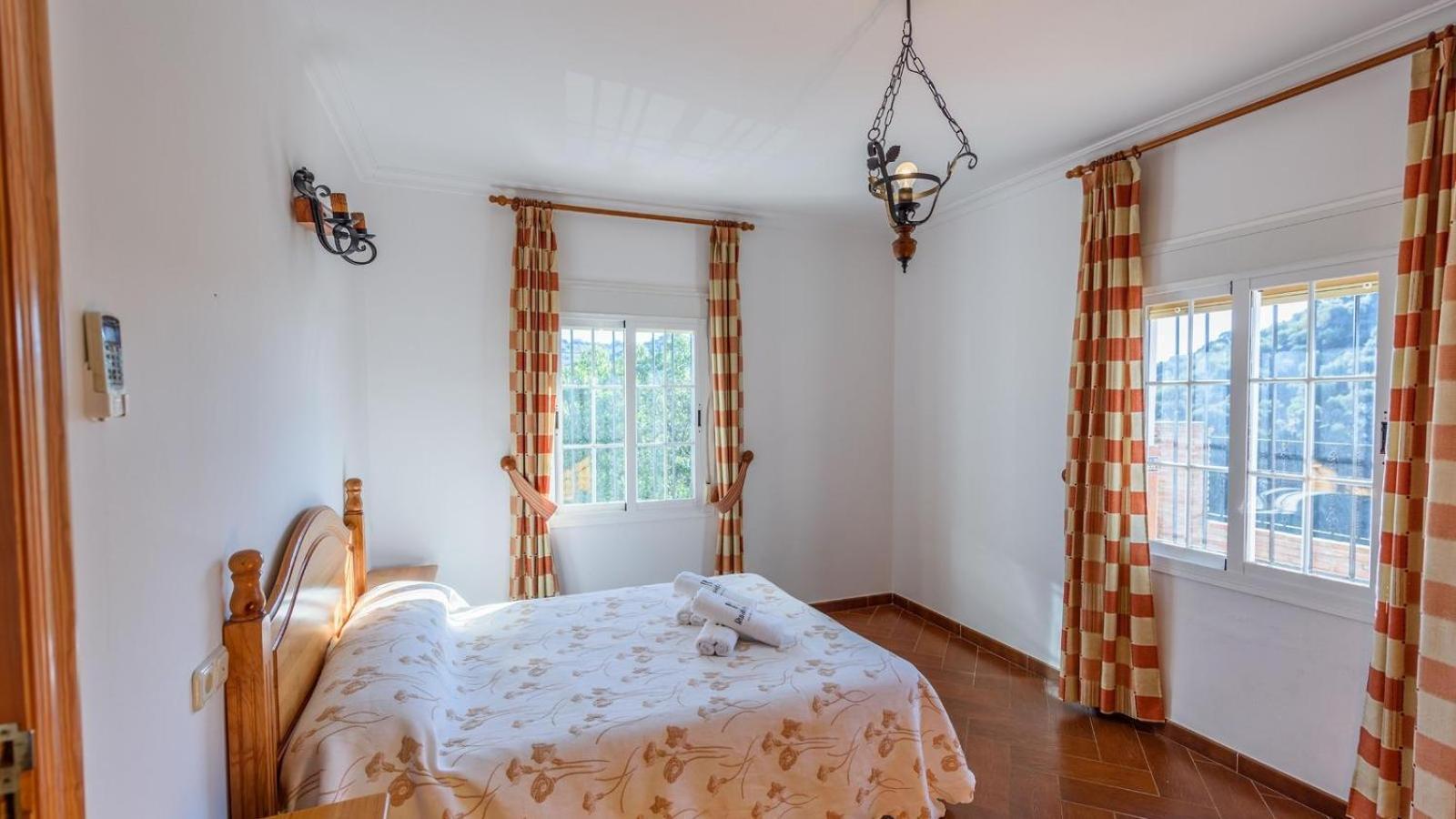 Villa El Terral Riogordo By Ruralidays Екстериор снимка