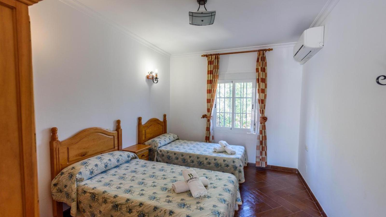 Villa El Terral Riogordo By Ruralidays Екстериор снимка